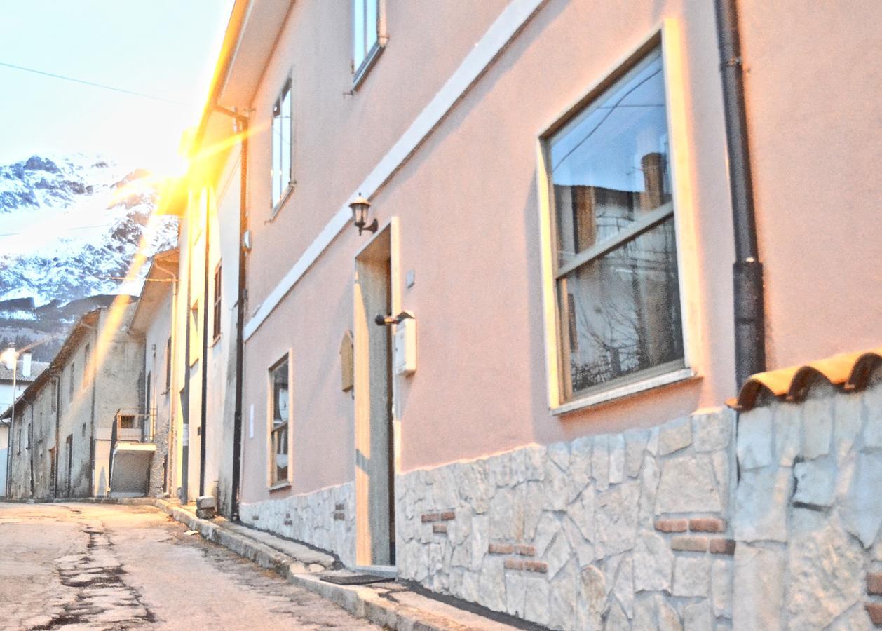 B&B Mo•Si Massa d'Albe Exterior foto